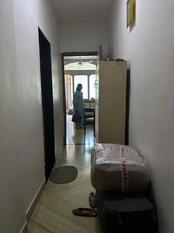 Room in  Pg at Manav Mandir, Worli – for Rent