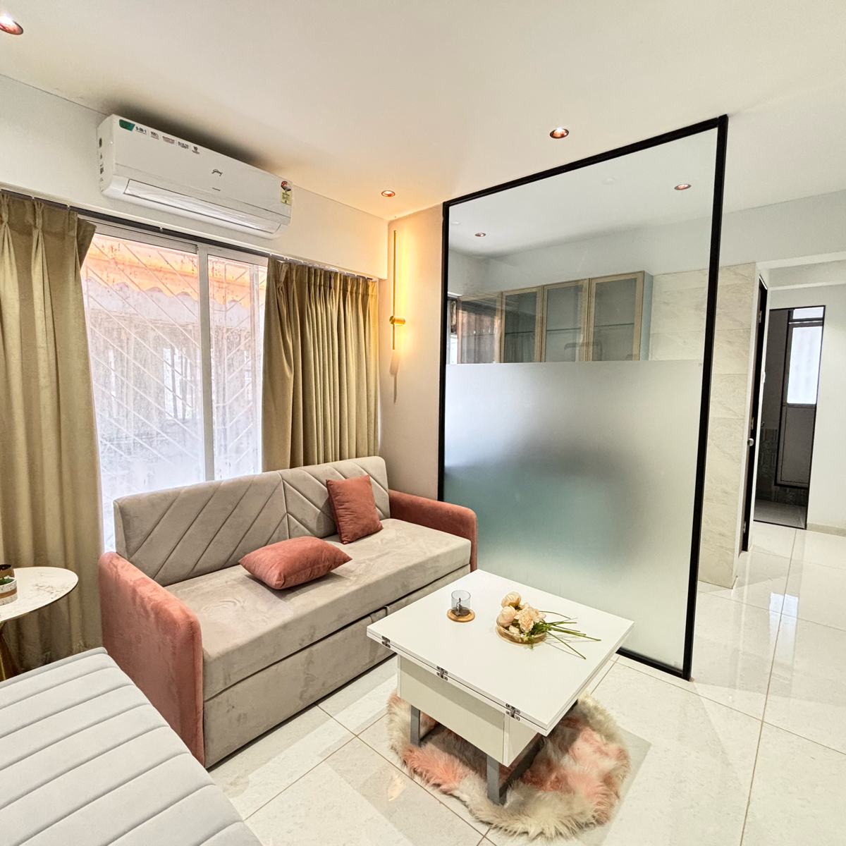 1 BHK Apartment For Sale in Infragate Palace