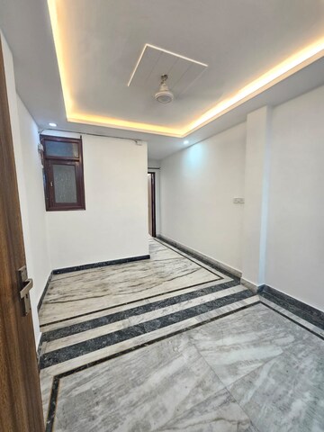 Room in 1 BHK Apartment at Palm Residency Chhatarpur, Chattarpur – for Rent