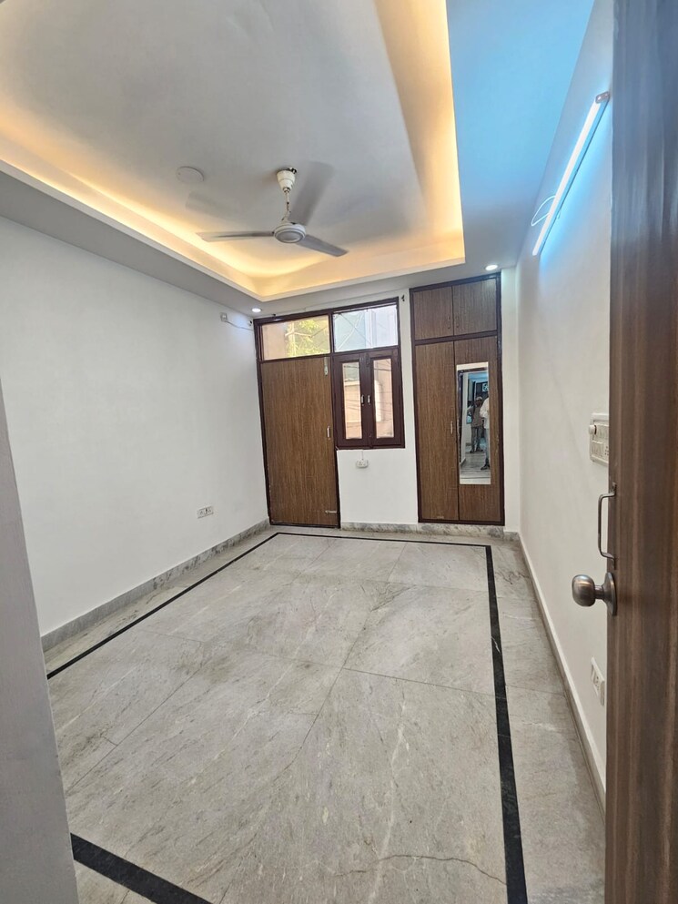 Room, palm-residency-chhatarpur 1 Bedroom 550 Sq.Ft. Apartment In Chattarpur Delhi 8829366