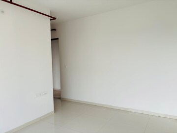 Room in 3 BHK Apartment at Runwal Nirvana, Parel – for Sale