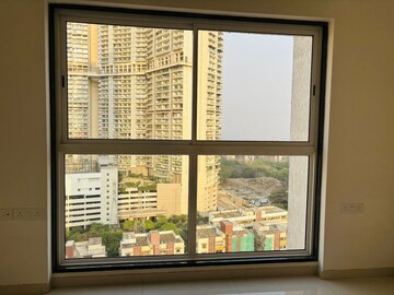 Room in 3 BHK Apartment at Runwal Nirvana, Parel – for Sale