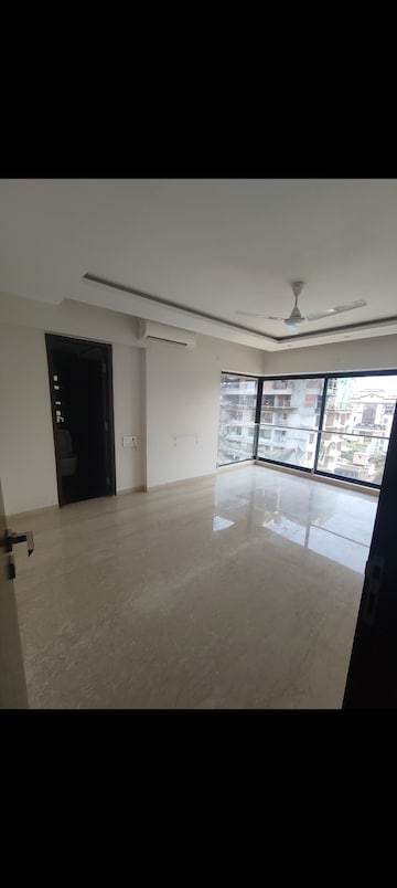 2 BHK Apartment For Rent in Shivdham CHS Santacruz, Santacruz West