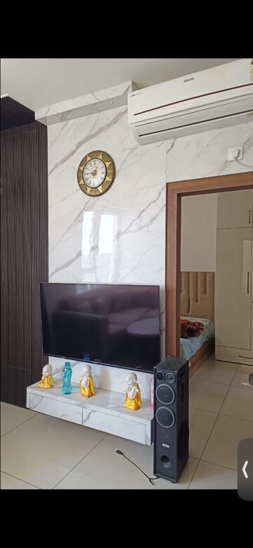 Furnished Amenities in 1 BHK Apartment at Kharar Landran Road – for Rent