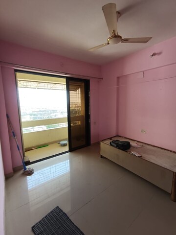 Room in 1 BHK Apartment at Ajmera Yogidham Sapphire, Kalyan West – for Rent