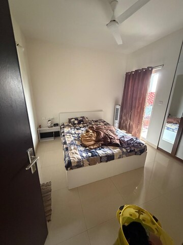 Room in 1.5 BHK Apartment at Bren Northern Lights, Jakkuru – for Rent
