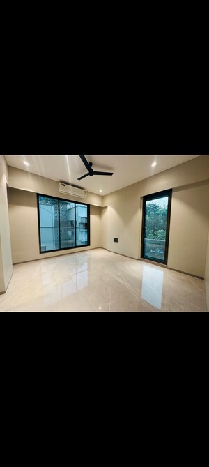 3 BHK Apartment For Sale in Level Pali Vintage, Khar West