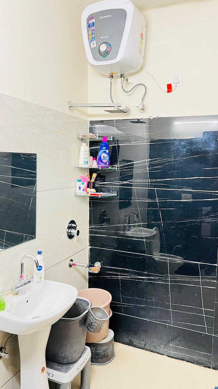 undefined, kharar 2 Bedroom 1000 Sq.Ft. Apartment In Kharar Mohali 8829472