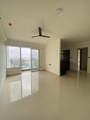 2 BHK Apartment For Rent in Pharande Puneville, Tathawade