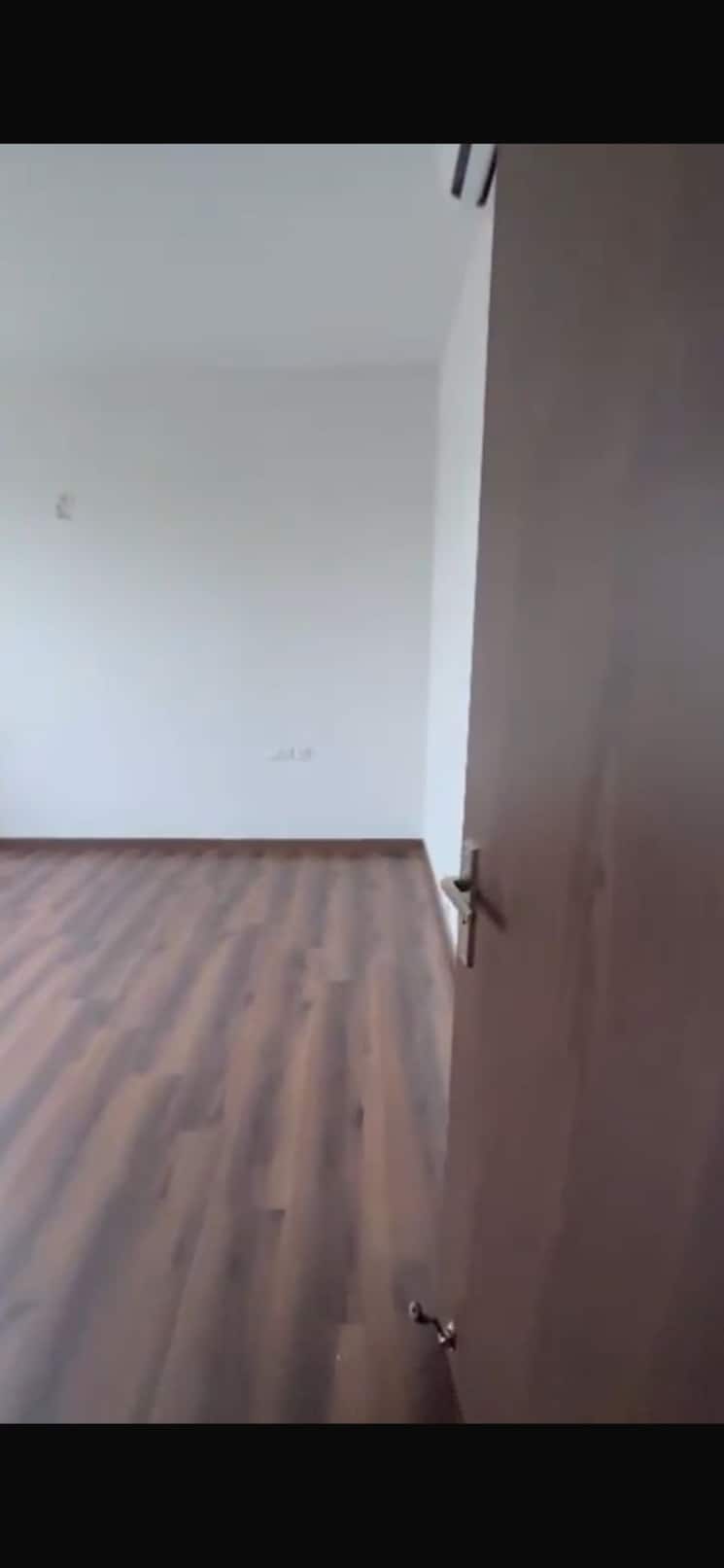 Room, hero-homes-gurgaon 2 Bedroom 683 Sq.Ft. Apartment In Sector 104 Gurgaon 8829500