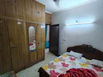 Bedroom in 2 BHK Builder Floor at Malviya Nagar – for Rent