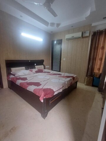 Bedroom in 1 BHK Builder Floor at Nehru Enclave – for Rent