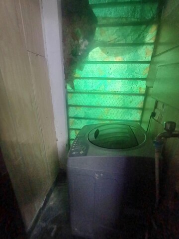 Bathroom in 1 BHK Builder Floor at Nehru Enclave – for Rent