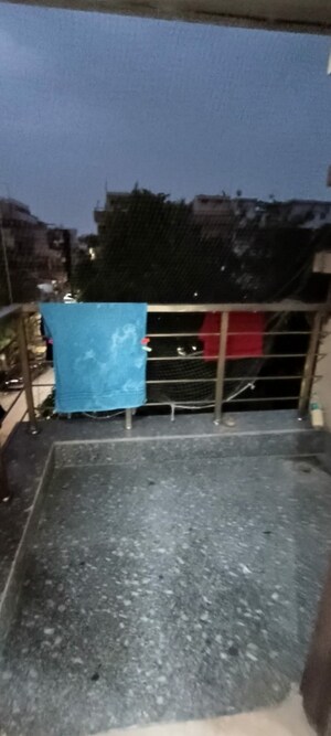 Parking in 2 BHK Builder Floor at Lajpat Nagar 4 – for Sale