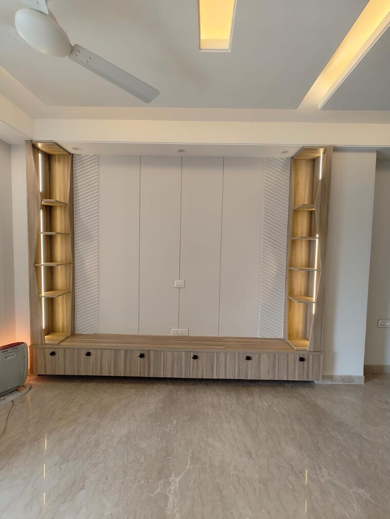 undefined, malibu-shopping-arcade 4 Bedroom 535 Sq.Yd. Builder Floor In Sector 47 Gurgaon 8829686