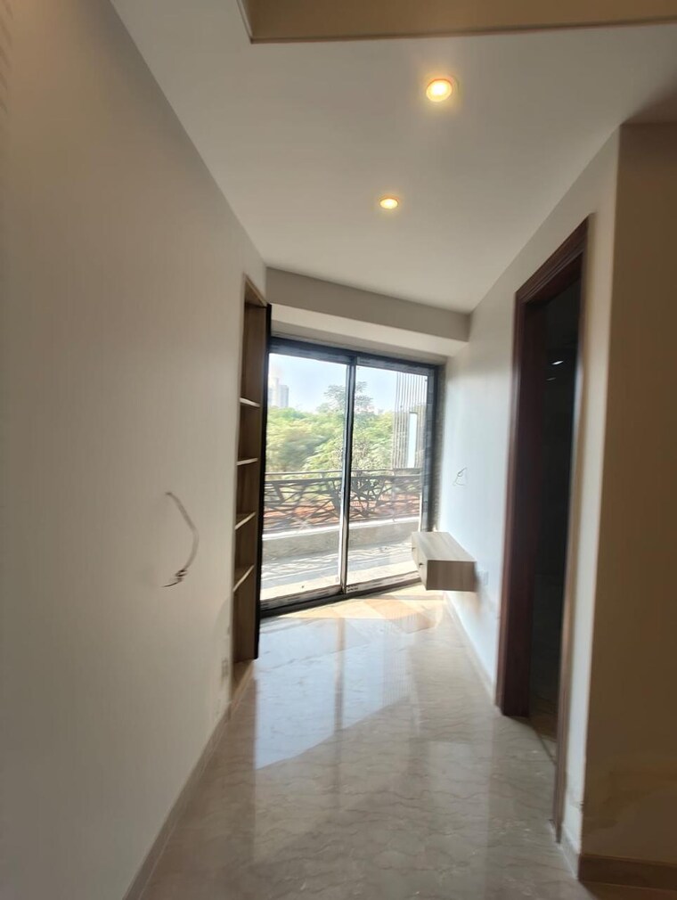 Room, malibu-shopping-arcade 4 Bedroom 535 Sq.Yd. Builder Floor In Sector 47 Gurgaon 8829686