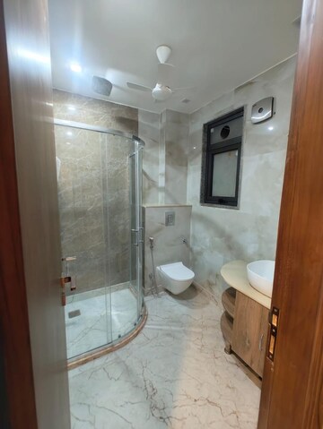 Bathroom in 4 BHK Builder Floor at Malibu Shopping Arcade, Sector 47 – for Sale