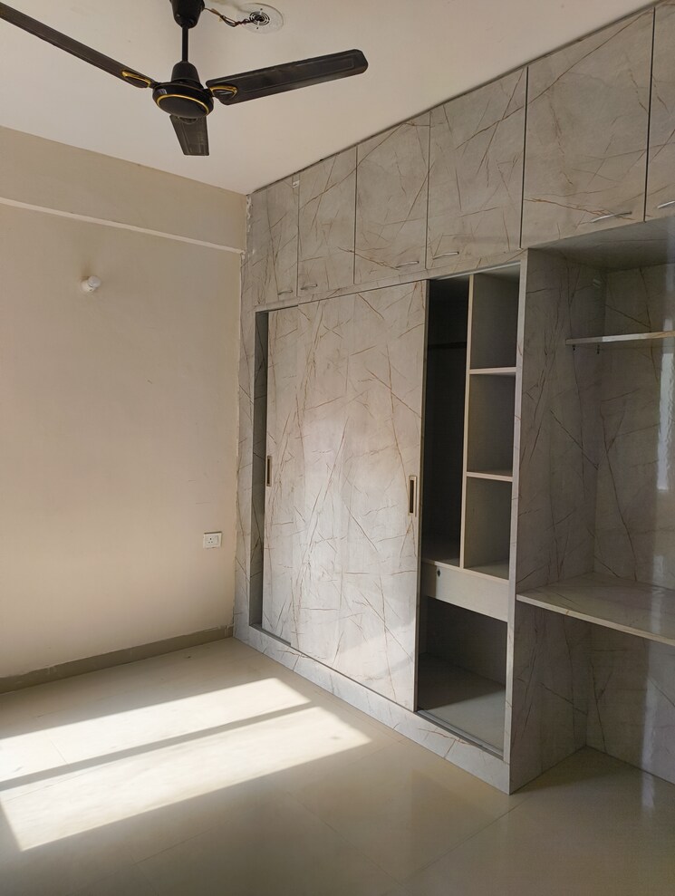 Room, shree-vardhman-green-court 2 Bedroom 626 Sq.Ft. Apartment In Sector 90 Gurgaon 8829688