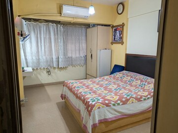 Bedroom in 3 BHK Apartment at Dadar East – for Sale