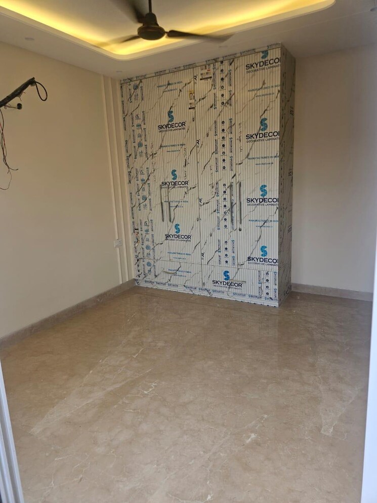 Room, kalkaji 2 Bedroom 1000 Sq.Ft. Builder Floor In Kalkaji Delhi 8829708