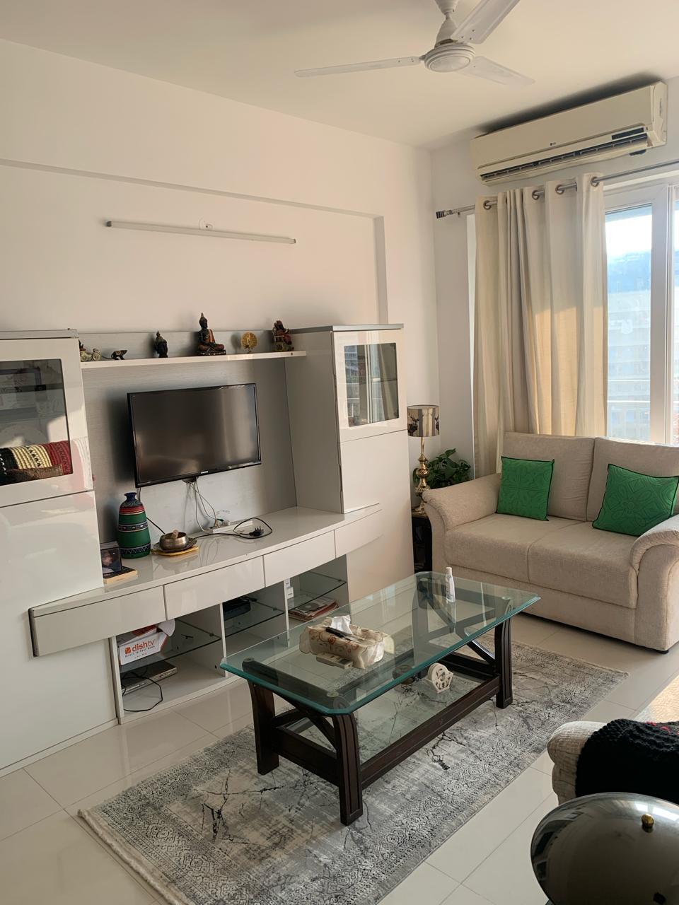 2 BHK Apartment For Rent in Pacific Golf Estate