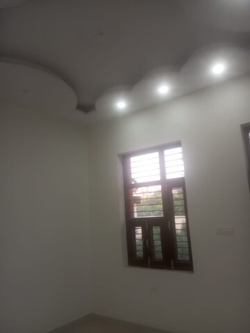 Room in 2 BHK Builder Floor at Govindpuram – for Sale