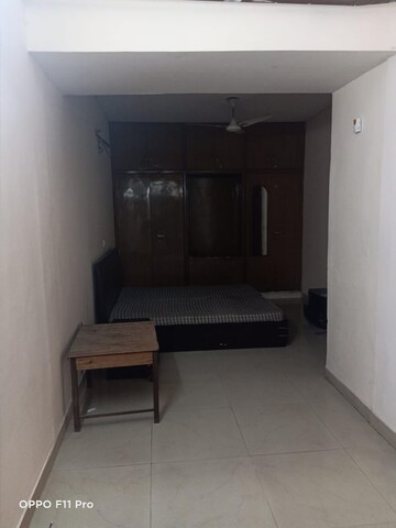 Living Room in 1 BHK Builder Floor at Sector 26 – for Rent