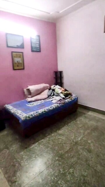 Bedroom in 2 BHK Builder Floor at Mehrauli – for Rent