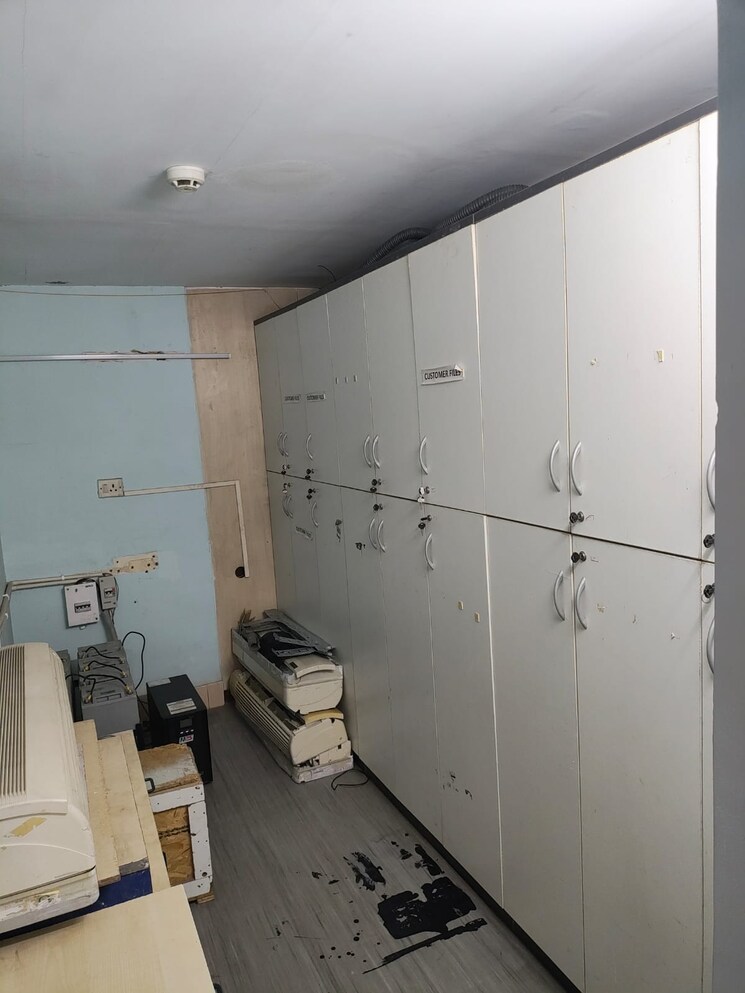 Team Area, new alipore Commercial Office Space 2300 Sq.Ft. In New Alipore Kolkata 8829794