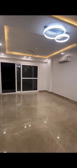 Room in 3 BHK Builder Floor at Defence Colony – for Sale