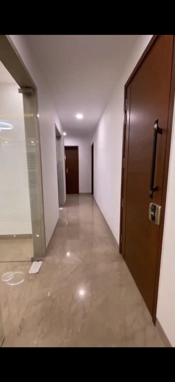 3 BHK + Servant Room Builder Floor For Sale in Defence Colony 