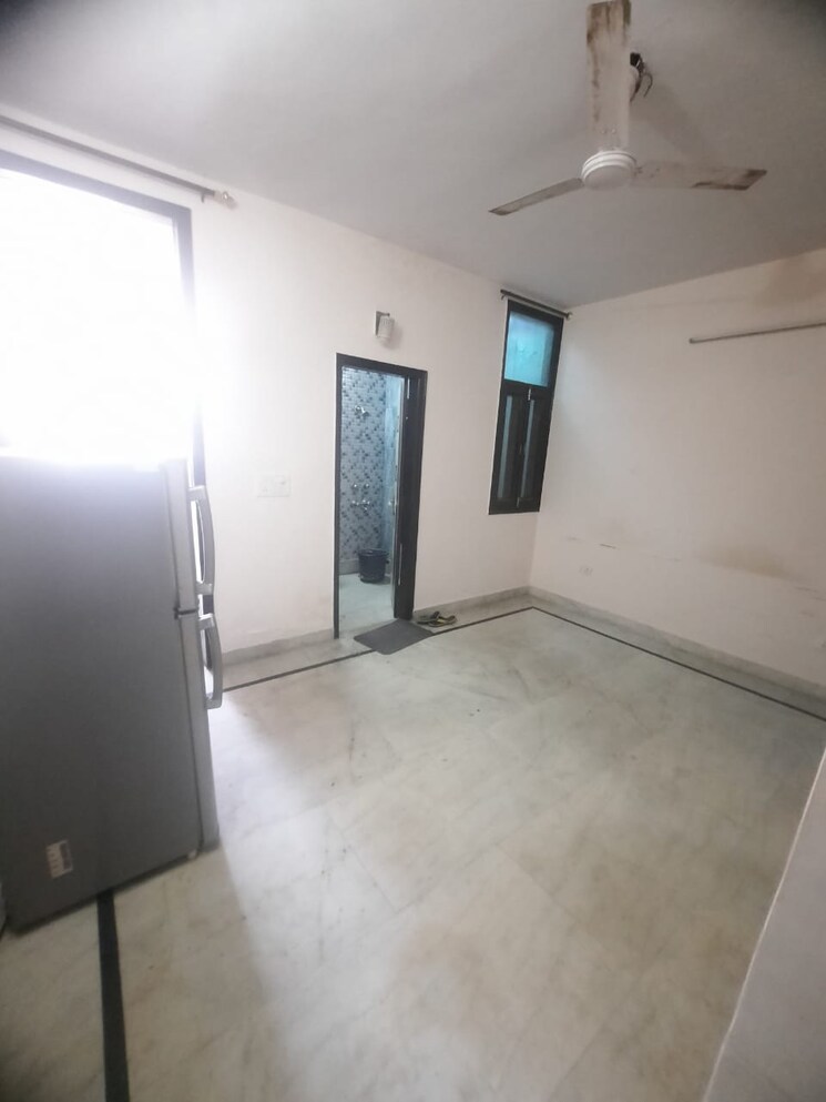 Room, malviya nagar 1 Bedroom 800 Sq.Ft. Builder Floor In Malviya Nagar Delhi 8829893