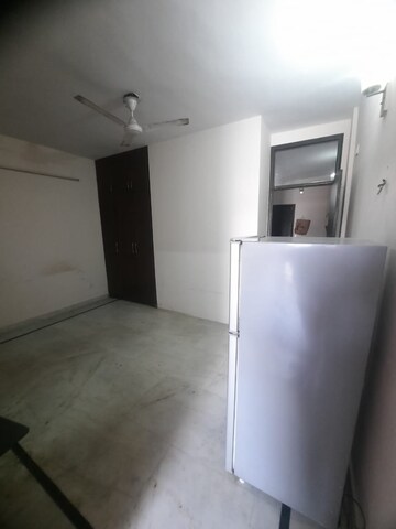 Room in 1 BHK Builder Floor at Malviya Nagar – for Rent