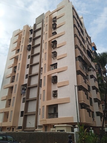 2 BHK Apartment – Exterior View View at Andheri West - for Rent