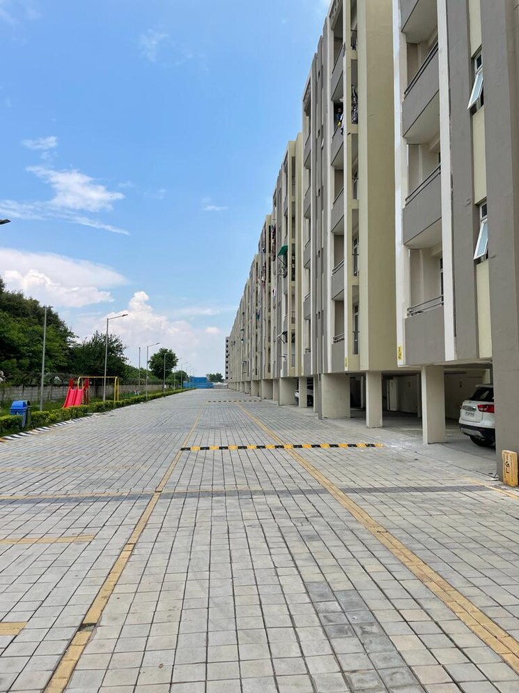 Exterior View, wave-executive-floors 2 Bedroom 900 Sq.Ft. Apartment In Wave City Ghaziabad 8829953