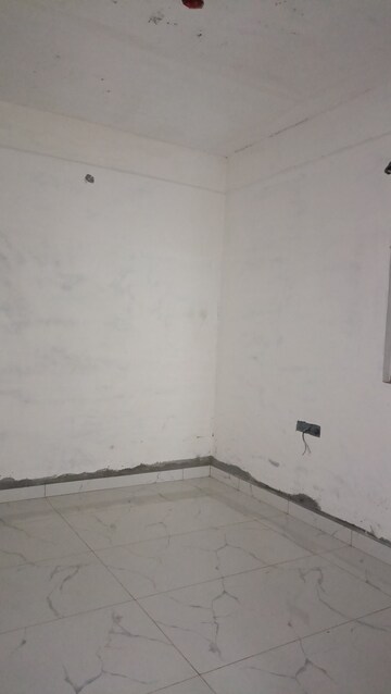 Room in 2 BHK Apartment at Harapanahalli – for Sale