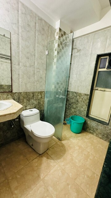 2 BHK Apartment For Rent in Hiranandani Athena, Ghodbunder Road
