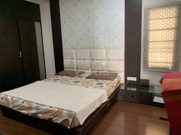 Bedroom in 2 BHK Builder Floor at Thakurpukur – for Sale