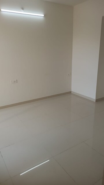 Room in 1.5 BHK Apartment at Bhayandarpada – for Rent