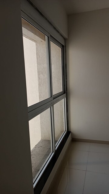 Room in 1.5 BHK Apartment at Bhayandarpada – for Rent