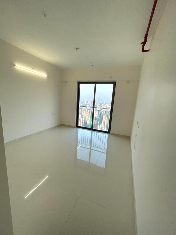 Room, rustomjee-summit 3 Bedroom 1006 Sq.Ft. Apartment In Borivali East Mumbai 8829999