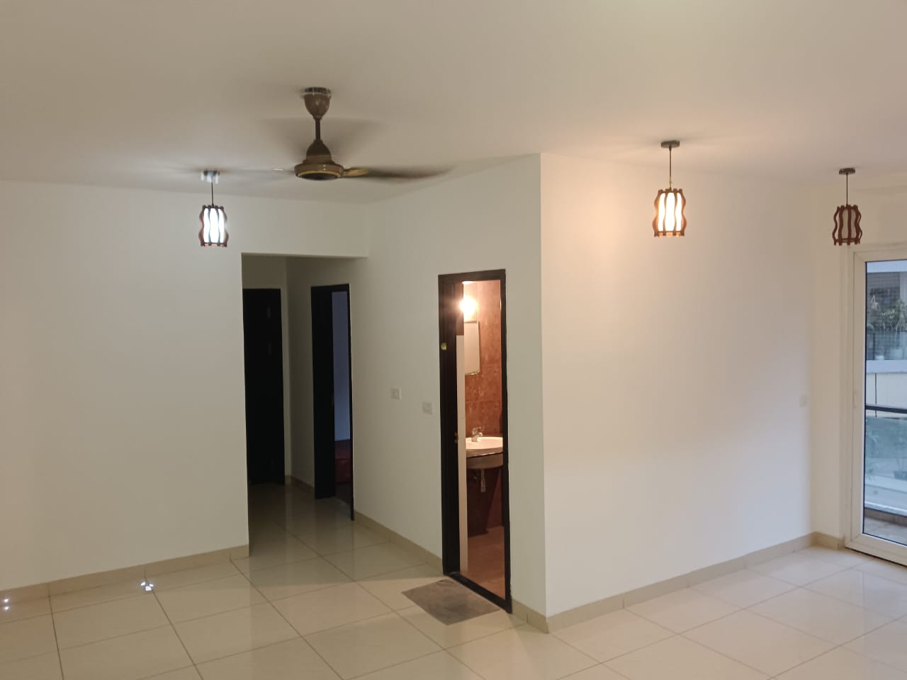 2 BHK Apartment For Sale in Arge Helios