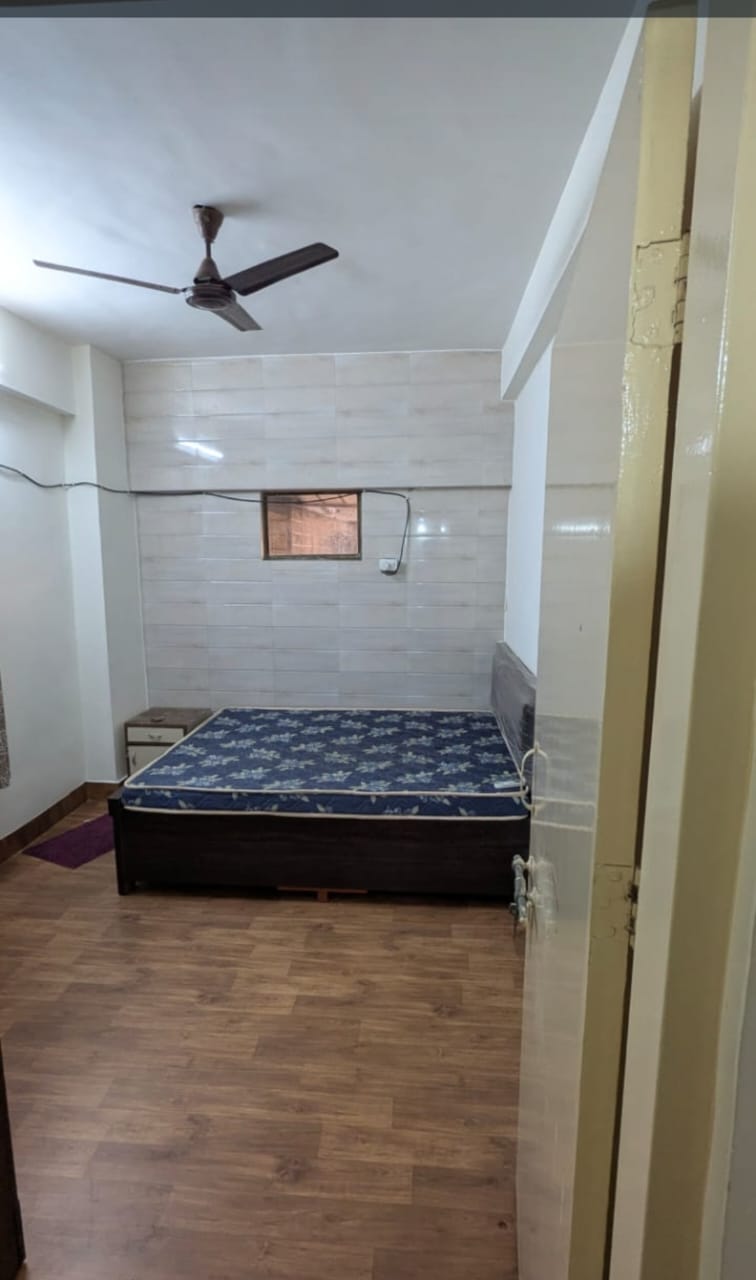1 BHK Apartment For Rent in L&T Emerald Isle