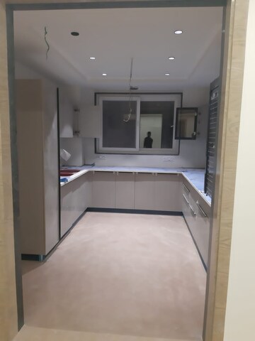 1 BHK Apartment For Rent in Borivali East