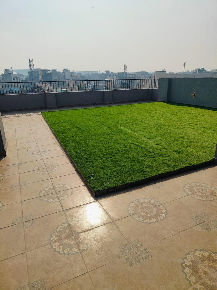 Exterior View, sector 23 dwarka 3 Bedroom 110 Sq.Yd. Apartment In Sector 23 Dwarka Delhi 8830011