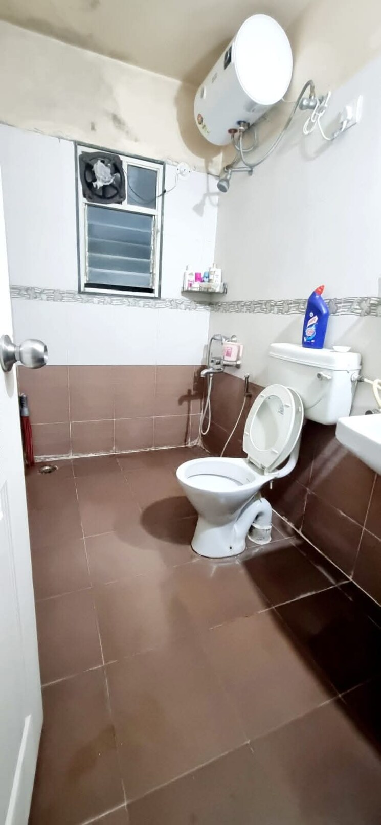 Bathroom, city-pride-residency 3 Bedroom 1375 Sq.Ft. Apartment In Kondhwa Pune 8830029