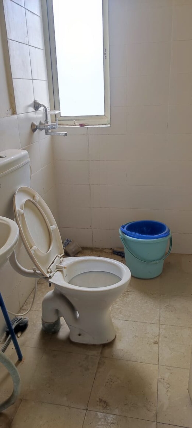 Bathroom, conscient-habitat-78 3 Bedroom 751 Sq.Ft. Apartment In Sector 78 Faridabad 8830056