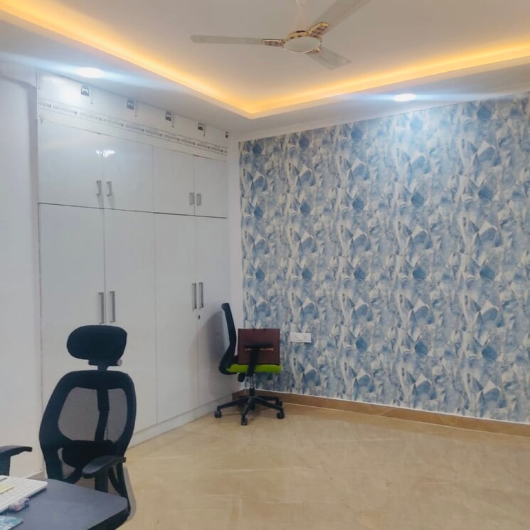 Living Room, srishti-greenfield-homes 4 Bedroom 460 Sq.Yd. Builder Floor In Sector 42 Faridabad 8830088