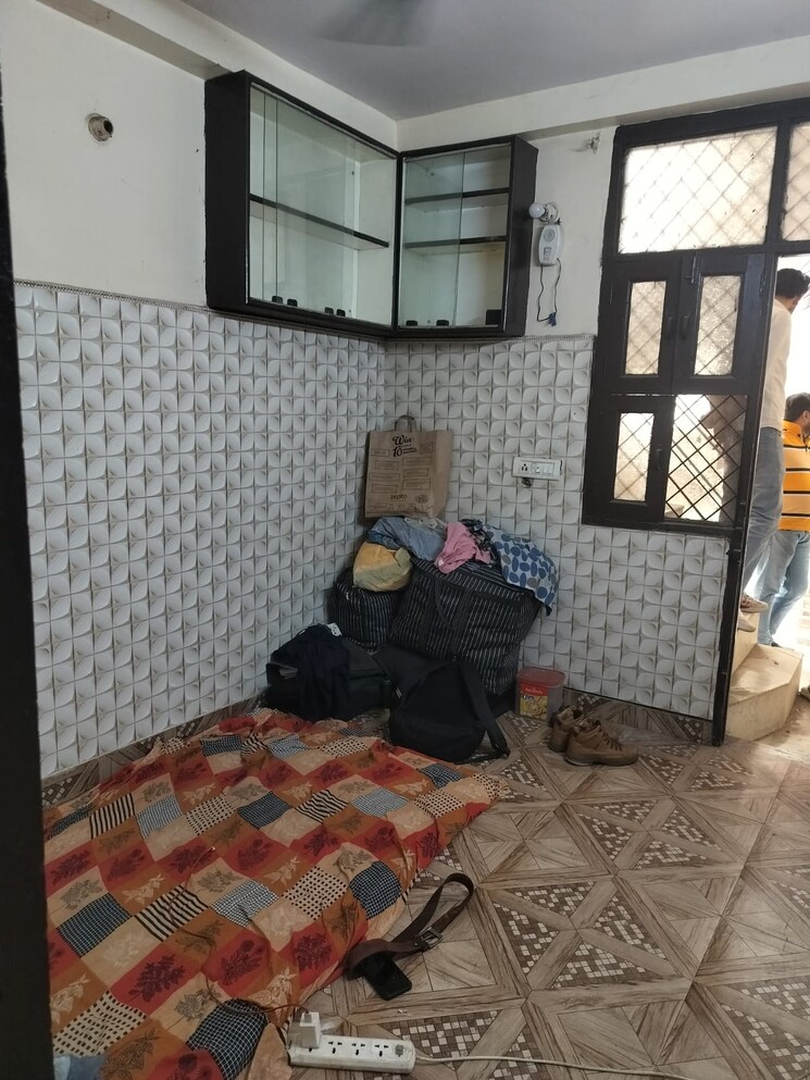 Cover Image, new ashok nagar 3 Bedroom 1229 Sq.Ft. Apartment In New Ashok Nagar Delhi 8829198