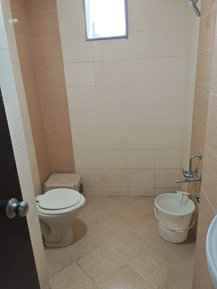 Attached Bathroom, adajan 3 Bedroom 3500 Sq.Ft. Independent House In Adajan Surat 8830203